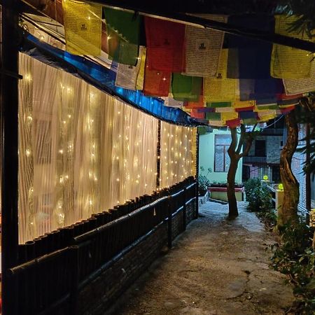 Moustache Mcleodganj Vandrehjem McLeod Ganj Eksteriør billede