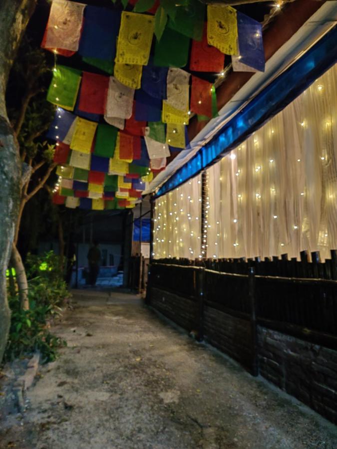 Moustache Mcleodganj Vandrehjem McLeod Ganj Eksteriør billede